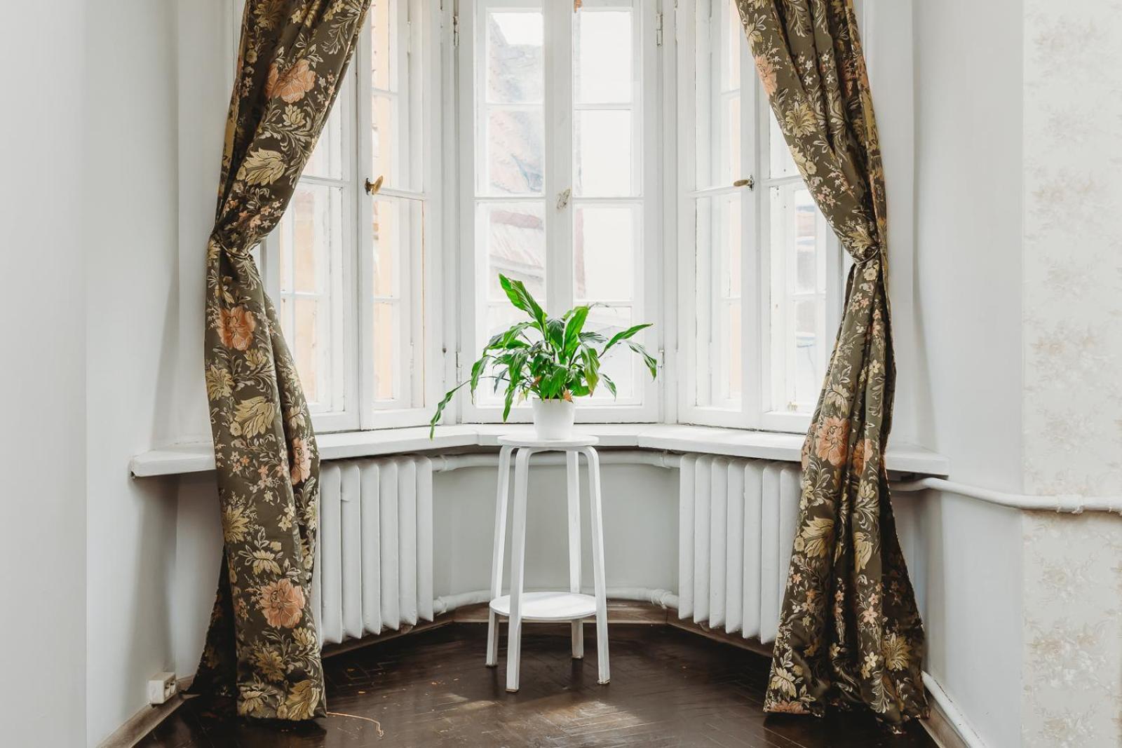 Апартамент Old Town Room, Private Bathroom - A Талин